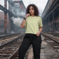 Pista Perfect: Loose-Fit Short T-Shirt in Green